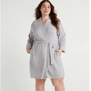 Joyspun Soft Silver Waffle Knit Kimono Tie Close Robe